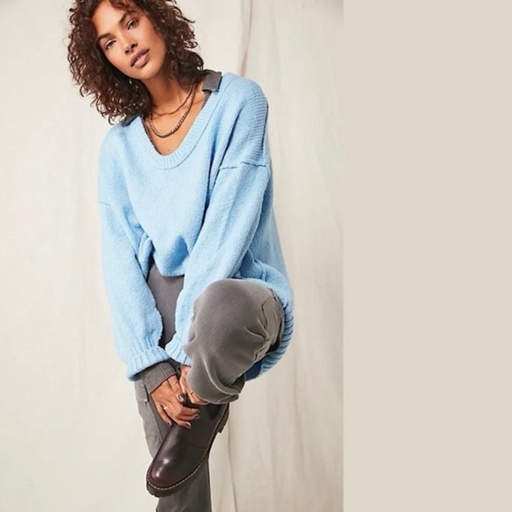 Free People Brookside Long Sleeve Tunic Sweater in Light Blue